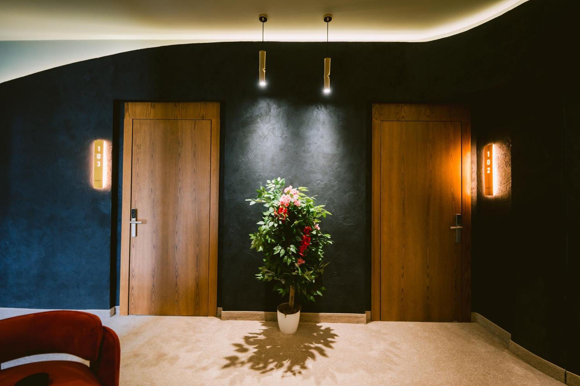 Noemie Hotel Himarë Extérieur photo