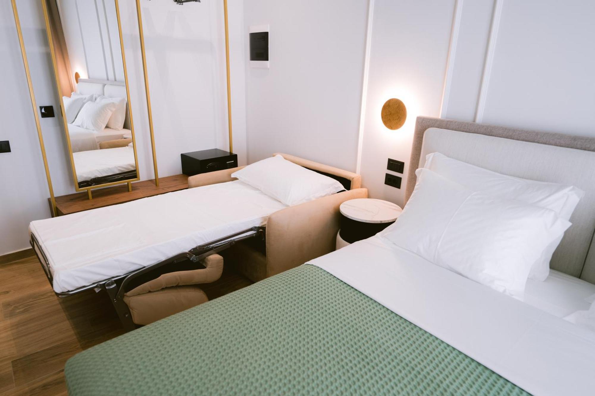 Noemie Hotel Himarë Extérieur photo
